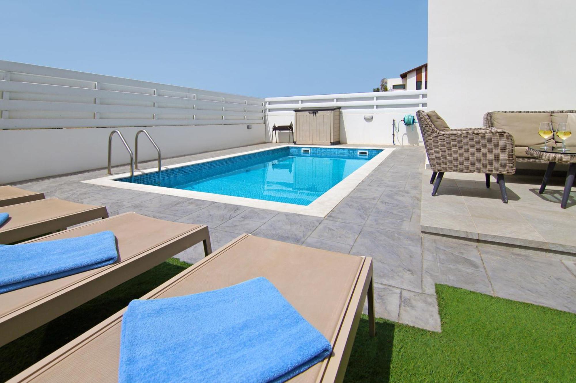 Villa Dina Protaras Luaran gambar