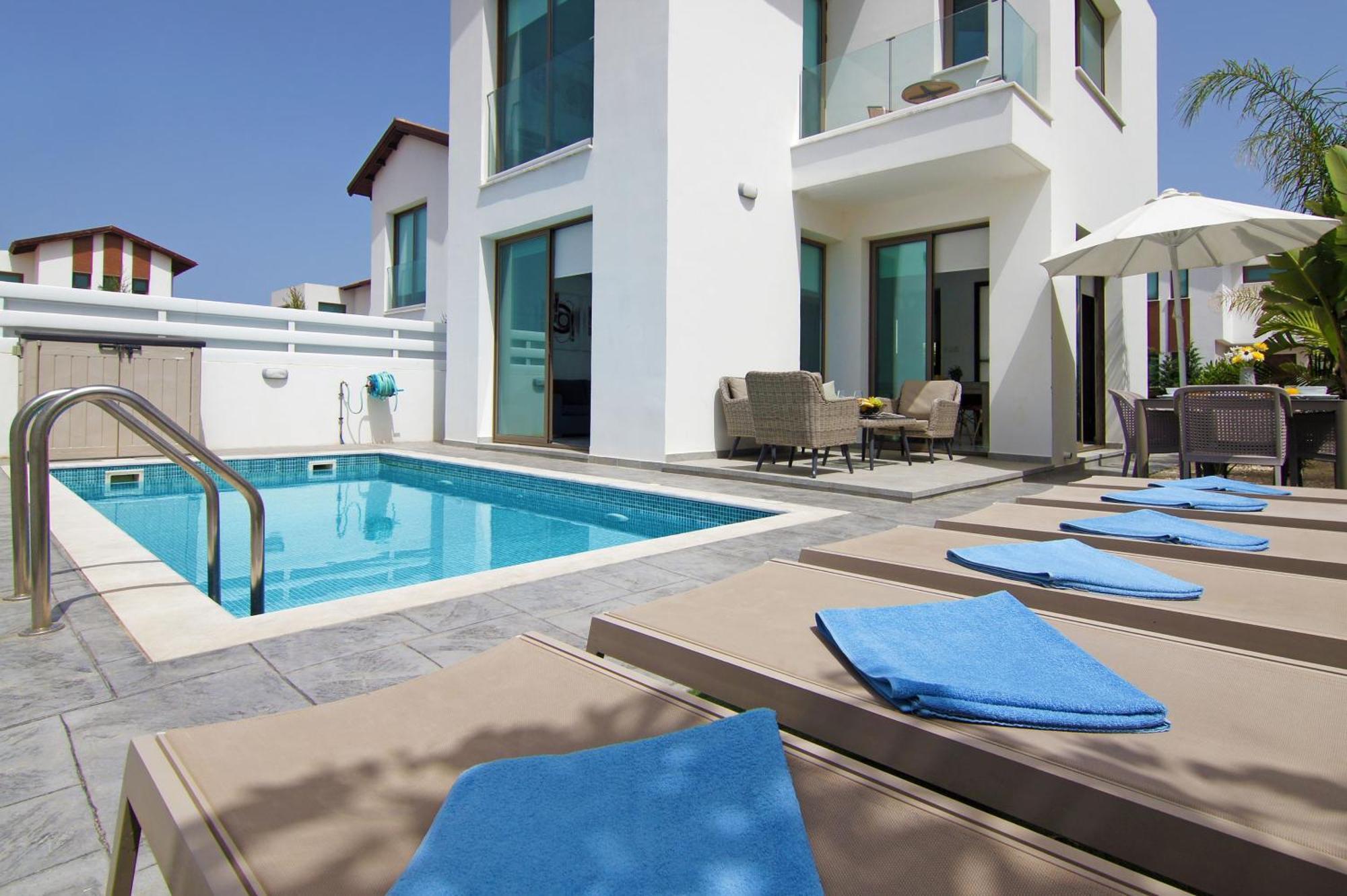 Villa Dina Protaras Luaran gambar